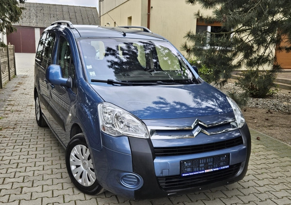 Citroen Berlingo cena 19900 przebieg: 240000, rok produkcji 2008 z Kostrzyn małe 277